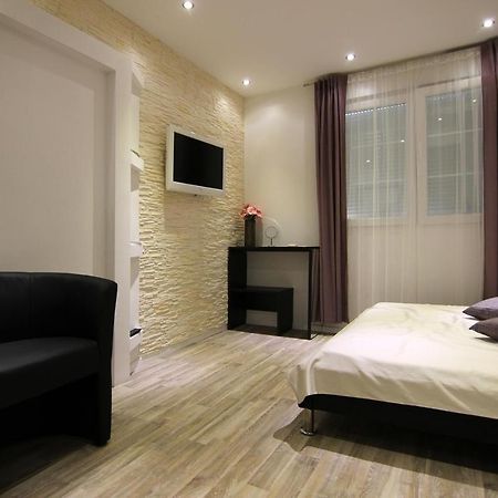 Apartment Livaja Split Bagian luar foto